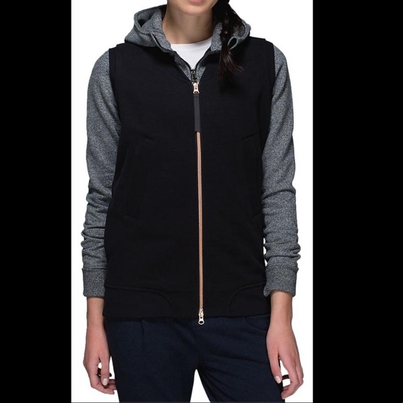 Lululemon Departure Vest - Rose Gold Hardware - Picture 4 of 7